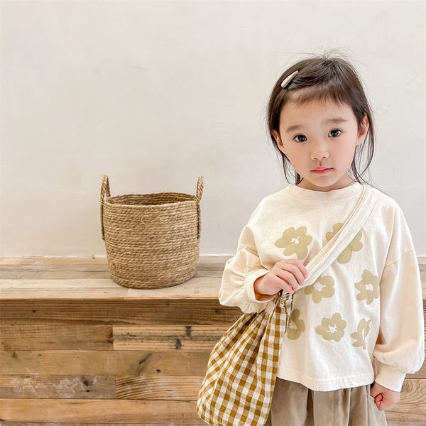 t-shirts girls long sleeve t shirt fashion flower print children's t shirt cotton baby girl bottoming shirts cotton kids 230327, Blue
t-shirts girls long sleeve t shirt fashion flower print children's t shirt cotton baby girl bottoming shirts cotton kids 230327, Blue