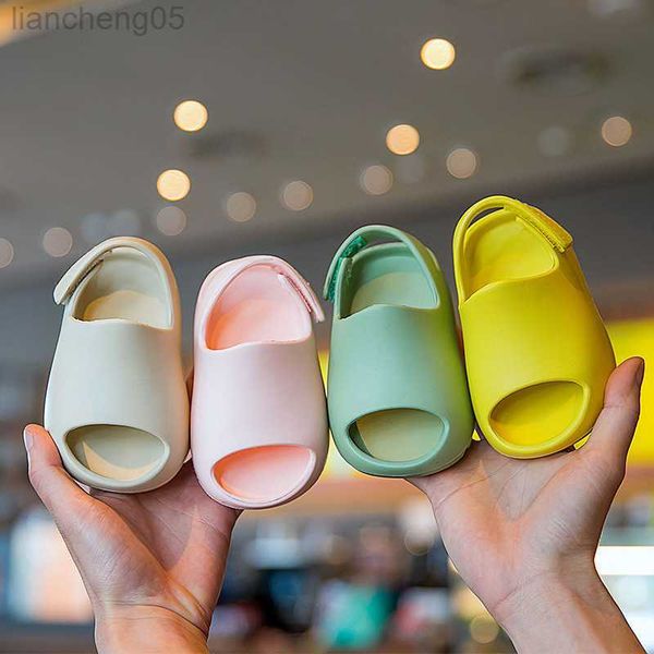 sandals summer baby toddler kids adults slip-on sandals boys girls foam beach slides candy color children lightweight breathable sandals w03, Black;red
sandals summer baby toddler kids adults slip-on sandals boys girls foam beach slides candy color children lightweight breathable sandals w03, Black;red
