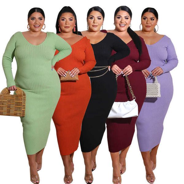 personality plus fashion size women's popular european and american sunken stripe v-neck slim-fit long dress, Black;gray
personality plus fashion size women's popular european and american sunken stripe v-neck slim-fit long dress, Black;gray