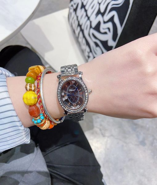 fashionable women's watches are waterproof fashion selling colorful flowing diamond women's watch, Slivery;golden
fashionable women's watches are waterproof fashion selling colorful flowing diamond women's watch, Slivery;golden