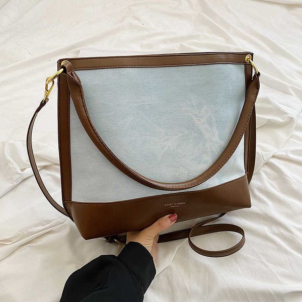 evening bags new popular fashion woman bag 2022 luxury designer messenger cross body shoulder denim crossbody bag j230327
evening bags new popular fashion woman bag 2022 luxury designer messenger cross body shoulder denim crossbody bag j230327