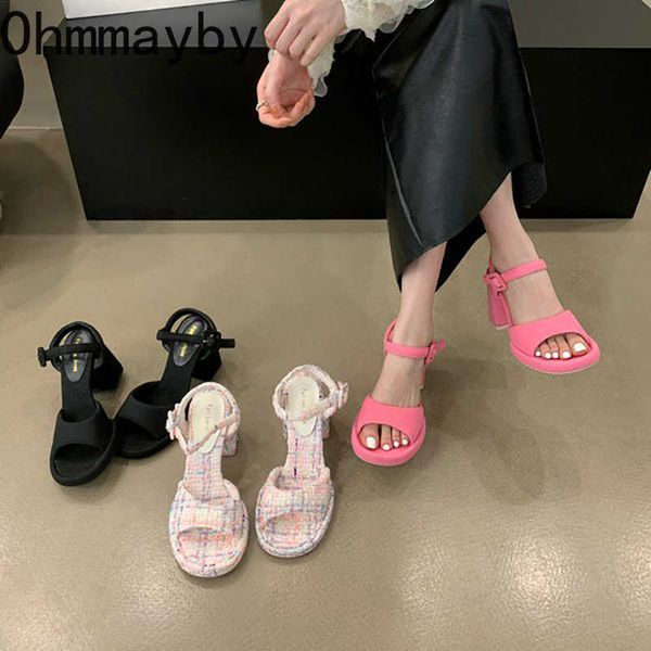 2023 summer women sandal fashion gladitor shoes square high heel drees pumps shoes ladies elegant open toe sandals slides 230327, Black
2023 summer women sandal fashion gladitor shoes square high heel drees pumps shoes ladies elegant open toe sandals slides 230327, Black