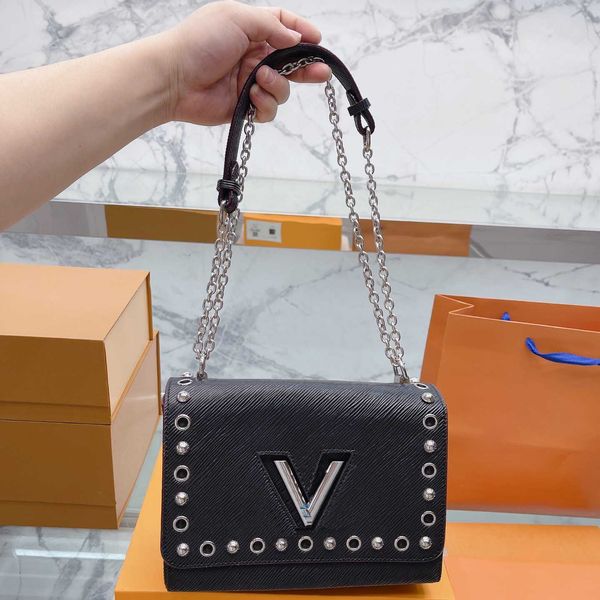 23 new shoulder bag women letter designer bag pu hasp envelope single fashion tote bags interior compartment none handbags small totes sac
23 new shoulder bag women letter designer bag pu hasp envelope single fashion tote bags interior compartment none handbags small totes sac