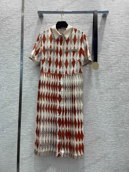 fashion dress classic color matching plaid print trim lapel pocket short sleeve dress custom leather belt slim press pleated design high wai, Black;gray
fashion dress classic color matching plaid print trim lapel pocket short sleeve dress custom leather belt slim press pleated design high wai, Black;gray