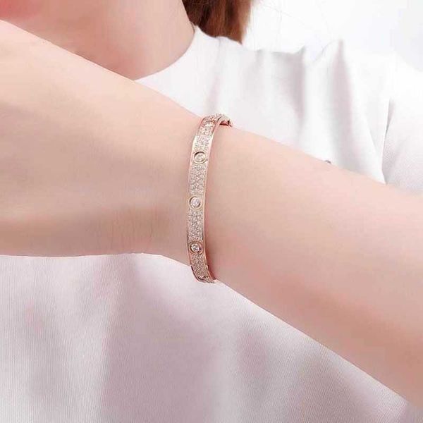 designer bracelet love bracelet russian gold zircon bracelet rose women fashion advanced love series jewelry, Black
designer bracelet love bracelet russian gold zircon bracelet rose women fashion advanced love series jewelry, Black