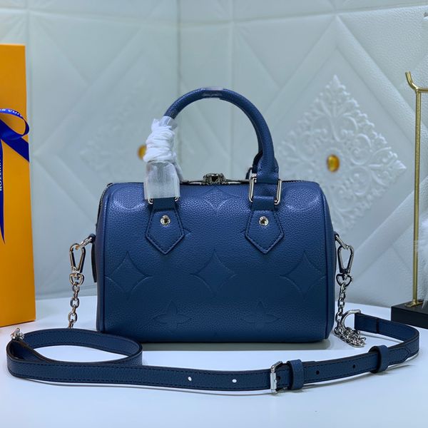 22fw womens luxurys designers totes bag speedy 20 handbags embossment flowers pillow shouder crossbody women handbag embossed flowers with o
22fw womens luxurys designers totes bag speedy 20 handbags embossment flowers pillow shouder crossbody women handbag embossed flowers with o