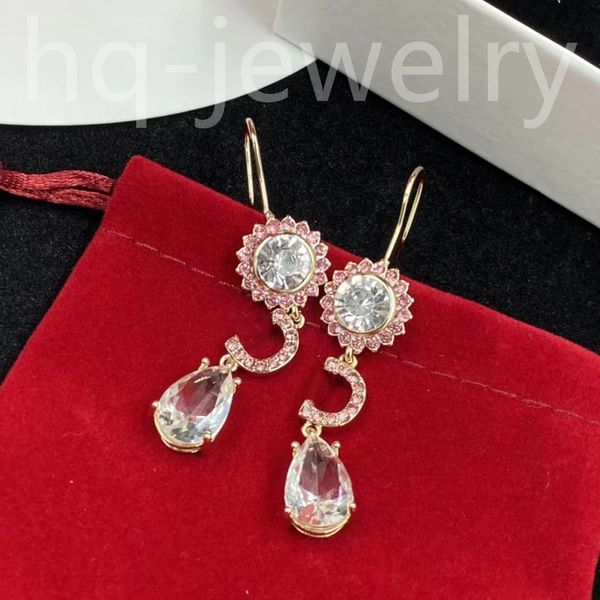 2023 luxury master design14k gold plated earrings, tourist parties,large pearl earrings wedding first fashion jewelry8, Golden;silver
2023 luxury master design14k gold plated earrings, tourist parties,large pearl earrings wedding first fashion jewelry8, Golden;silver