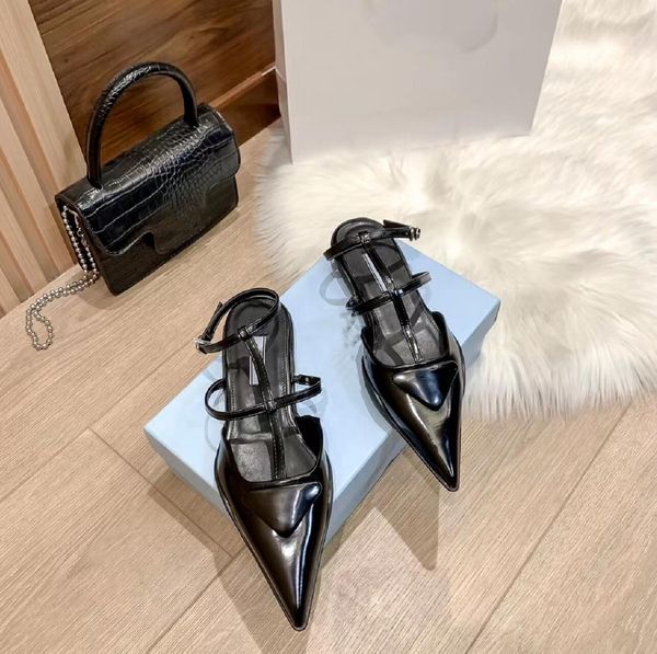 Top Quality Designer Womens Sexy High Heel Sandals Women Leather Dress Shoes Designer Black Stiletto Heel Sandel Wedding Party High-heeled Shoe
Top Quality Designer Womens Sexy High Heel Sandals Women Leather Dress Shoes Designer Black Stiletto Heel Sandel Wedding Party High-heeled Shoe