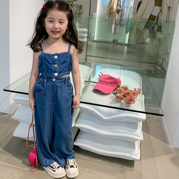 16090 summer kids girls clothing sets suit suspender short with wide leg denim pants children girl outfits set, White
16090 summer kids girls clothing sets suit suspender short with wide leg denim pants children girl outfits set, White