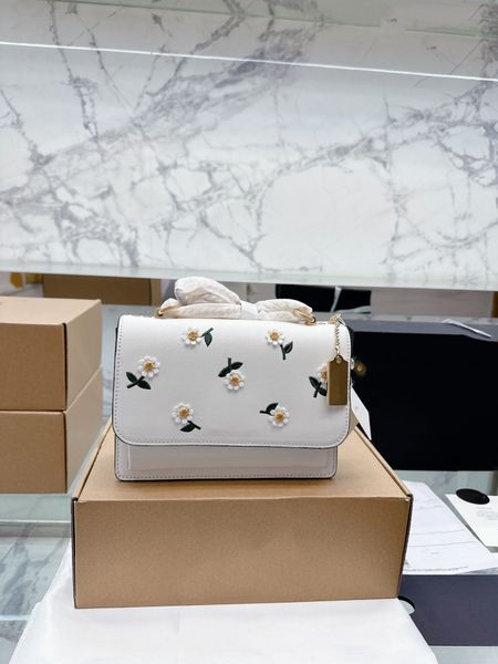 designers bags luxury women shoulder bag crossbody design fashion tote handbag letter pattern lady purse versatile classic various style sac
designers bags luxury women shoulder bag crossbody design fashion tote handbag letter pattern lady purse versatile classic various style sac