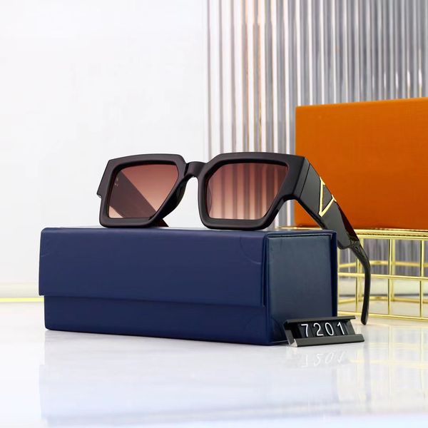 luxury sunglasses designer for women man sunglasses fashion letter glasses casual eyeglasses with box very good, White;black
luxury sunglasses designer for women man sunglasses fashion letter glasses casual eyeglasses with box very good, White;black