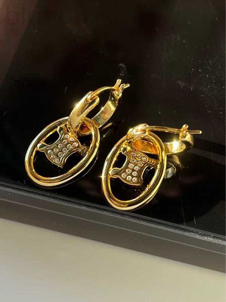 charm designer q early autumn new fashion fan er kai's family smooth texture full small design earrings for women d2-2 39ax, Golden
charm designer q early autumn new fashion fan er kai's family smooth texture full small design earrings for women d2-2 39ax, Golden