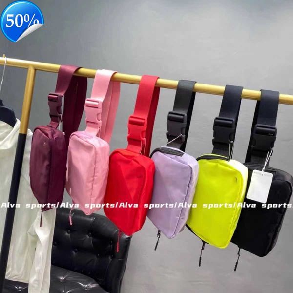 cross body bags lu belt bag women men waist bag ladies sports gym elastic adjustable strap lulu zipper fanny pack messenger chest everwher b
cross body bags lu belt bag women men waist bag ladies sports gym elastic adjustable strap lulu zipper fanny pack messenger chest everwher b