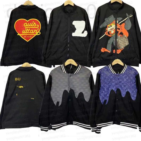 men's jackets popular luxury fashion casual jacket long sleeve outdoor letter embroidered large waterproof e357, Black;brown
men's jackets popular luxury fashion casual jacket long sleeve outdoor letter embroidered large waterproof e357, Black;brown
