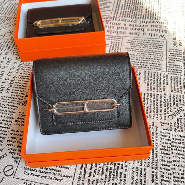 shoulder bags luxury brand fashion simple plain square bag women designer quality real leather chain handbags with letter stylish and versat
shoulder bags luxury brand fashion simple plain square bag women designer quality real leather chain handbags with letter stylish and versat