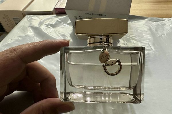 luxury brand women perfume 75ml fragrance premiere eau de parfum long lasting smell edp perfumes pure fragrance salon fragrances highest qua
luxury brand women perfume 75ml fragrance premiere eau de parfum long lasting smell edp perfumes pure fragrance salon fragrances highest qua