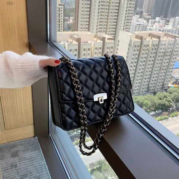 new design bolsos de mujer criss-cross luxury bag trendy handbags women's bags for ladies
new design bolsos de mujer criss-cross luxury bag trendy handbags women's bags for ladies