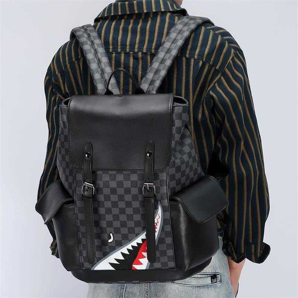 2022 autumn and winter fashion personality print large capacity backpack men's cover bucket bag schoolbag women
2022 autumn and winter fashion personality print large capacity backpack men's cover bucket bag schoolbag women