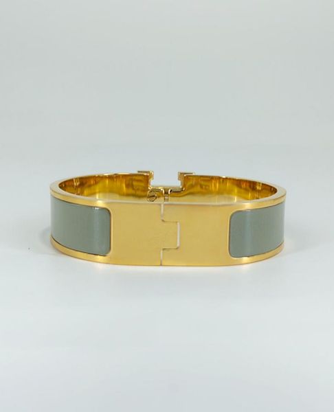 2022 designer bracelet mens gold bracelets bangles goldsilver version stainless steel women and men designer jewelry 6060764, Black
2022 designer bracelet mens gold bracelets bangles goldsilver version stainless steel women and men designer jewelry 6060764, Black