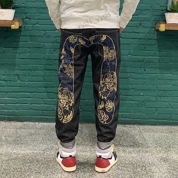 men's jeans jeans men's personality big embroidery print casual slim fit straight barrel mesh red long pants t230328, Blue
men's jeans jeans men's personality big embroidery print casual slim fit straight barrel mesh red long pants t230328, Blue