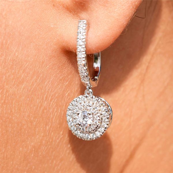 stud huitan wedding trend earrings for women full bling cubic zirconia simple elegant lady's accessories classic jewelry 230325, Golden;silver
stud huitan wedding trend earrings for women full bling cubic zirconia simple elegant lady's accessories classic jewelry 230325, Golden;silver