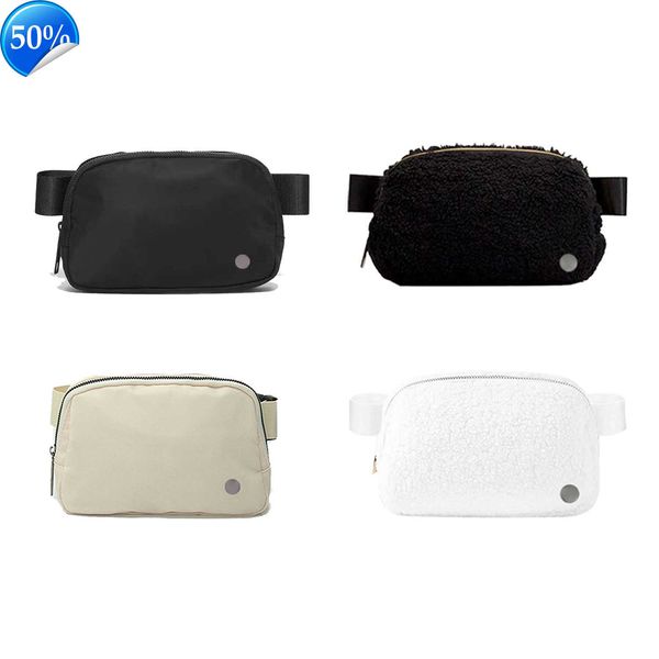 cross body new lulu belt chest fleece bag luxurys designers woman outdoors sport luxury waist bags womens men crossbody wallet bags
cross body new lulu belt chest fleece bag luxurys designers woman outdoors sport luxury waist bags womens men crossbody wallet bags
