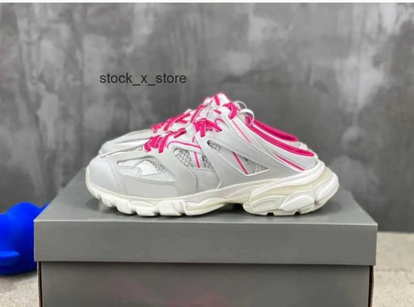 excellent retro designer track mules rubber slip-on sneakers casual shoes track front and sole with open back design shoes, Black
excellent retro designer track mules rubber slip-on sneakers casual shoes track front and sole with open back design shoes, Black