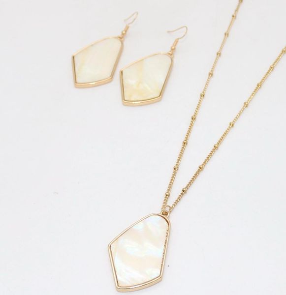 white shell geometric cute pendant necklace popular designs trendy simple sweet necklace jewelry for women6320157, Silver
white shell geometric cute pendant necklace popular designs trendy simple sweet necklace jewelry for women6320157, Silver