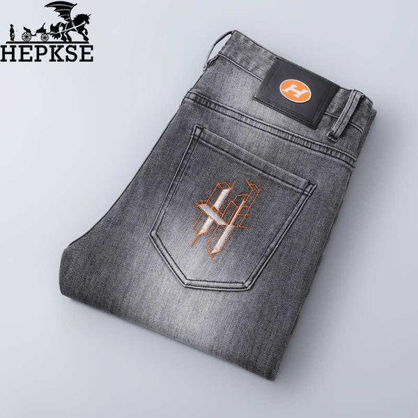 high-end light luxury jeans men's slim straight casual long pants fashion brand embroidery, Blue
high-end light luxury jeans men's slim straight casual long pants fashion brand embroidery, Blue