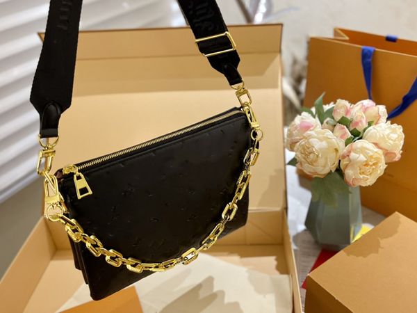totes pu real leather coussin women men tote crossbody bags luxury designer mylon fashion shopping wallet camera cases card pockets handbag
totes pu real leather coussin women men tote crossbody bags luxury designer mylon fashion shopping wallet camera cases card pockets handbag