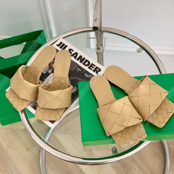 shoes designer woman men sandal lido lat mule intrecciat luxury leather slides lambskin sandals rubber summer beach outdoor fashion slipper, Black 
shoes designer woman men sandal lido lat mule intrecciat luxury leather slides lambskin sandals rubber summer beach outdoor fashion slipper, Black