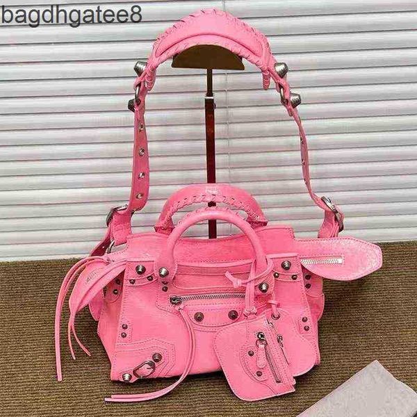 le cagole rivet bag 2023 designer single bags lecagole woman handbag men's women's shoulder universal messenger tsu4
le cagole rivet bag 2023 designer single bags lecagole woman handbag men's women's shoulder universal messenger tsu4