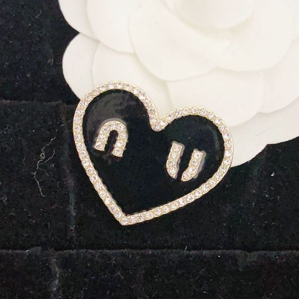 designer heart black miu brooches luxury women love monogram brooch brand vintage style pins romantic couple gift jewelry brooch 18k gold-pl, Gray
designer heart black miu brooches luxury women love monogram brooch brand vintage style pins romantic couple gift jewelry brooch 18k gold-pl, Gray