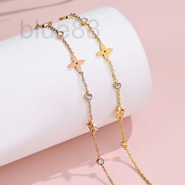 bangle designer ins style simple versatile steel bracelet four leaf grass female minority design sense fashion handwear ckrx, Black
bangle designer ins style simple versatile steel bracelet four leaf grass female minority design sense fashion handwear ckrx, Black