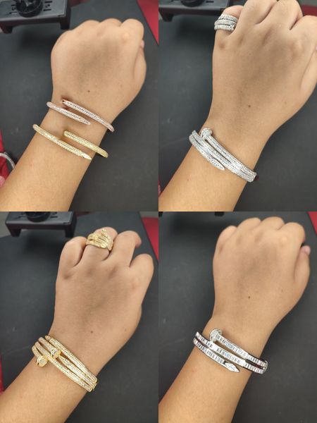 Initial High Gold Sier Cuff Nail Bangle Bracelet Diamonds Designer for Women Men Fashion Bracelets Wedding Party Thanksgiving Valentine Day
Initial High Gold Sier Cuff Nail Bangle Bracelet Diamonds Designer for Women Men Fashion Bracelets Wedding Party Thanksgiving Valentine Day