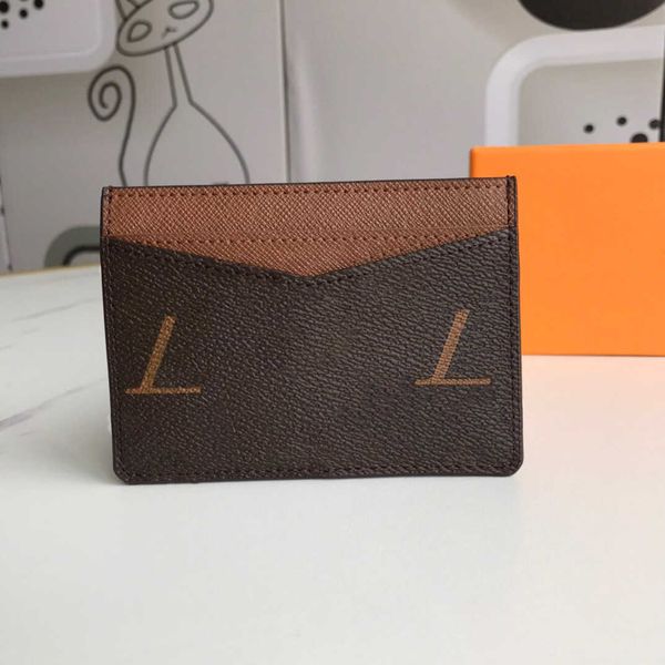 designer passport holders luxury wallet leather card holder womens and mans wallet coin purse purse credit card driving licence protector, Brown;gray
designer passport holders luxury wallet leather card holder womens and mans wallet coin purse purse credit card driving licence protector, Brown;gray