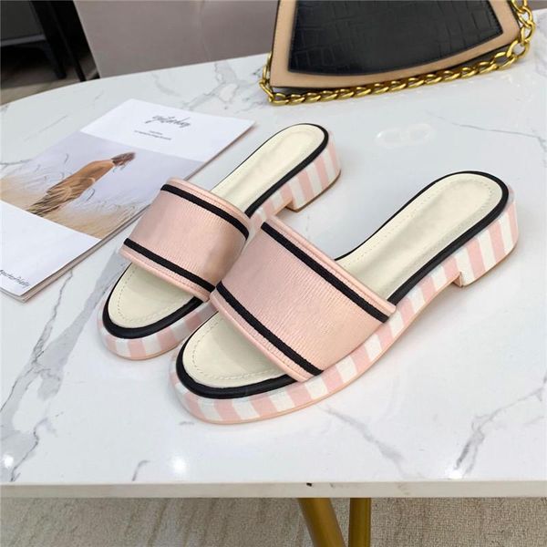 designer slipper women open toe shoes summer beach flat sandal flip flops slippers fashion rubber platform slides outdoor flat shoe, Black
designer slipper women open toe shoes summer beach flat sandal flip flops slippers fashion rubber platform slides outdoor flat shoe, Black