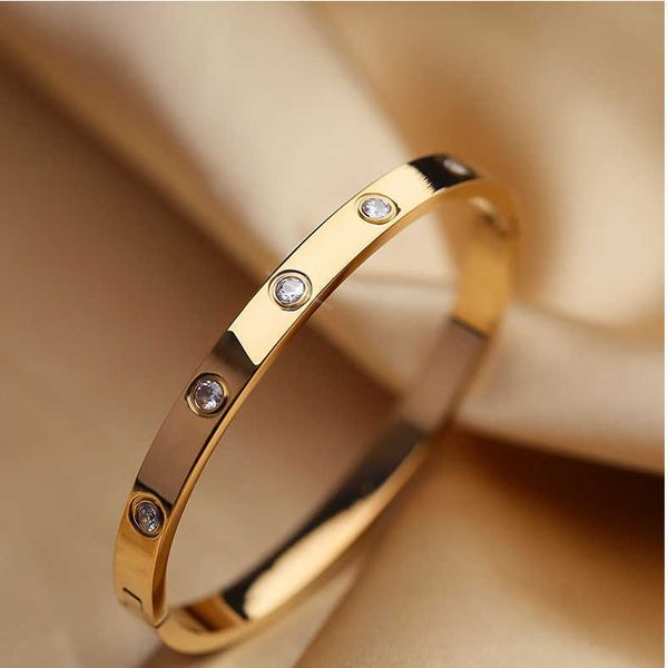 designer bracelet love bangle face titanium steel colorless love rose gold diamond light luxury bracelet plain men's and women's m, Black
designer bracelet love bangle face titanium steel colorless love rose gold diamond light luxury bracelet plain men's and women's m, Black