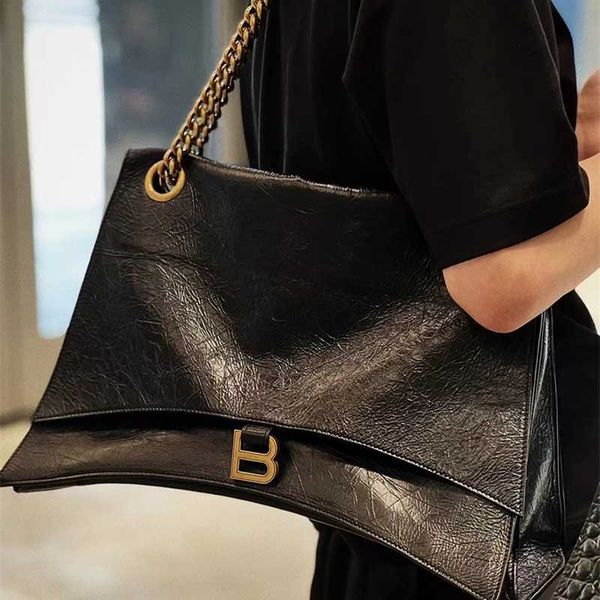 net red super large hourglass bag chain bar one shoulder oblique span 2023 new women's autumn and winter tide
net red super large hourglass bag chain bar one shoulder oblique span 2023 new women's autumn and winter tide