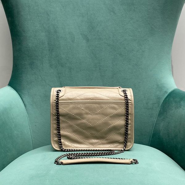 pleated cowhide niki chain shoulder bags designers woman messenger handbag khaki courier bag luxury small capacity real leather bags 10a qua, Black;red
pleated cowhide niki chain shoulder bags designers woman messenger handbag khaki courier bag luxury small capacity real leather bags 10a qua, Black;red