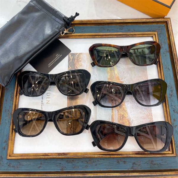luxury designer sunglasses 20% off f's cat's eye metal ins the same type of plate net red live, White;black
luxury designer sunglasses 20% off f's cat's eye metal ins the same type of plate net red live, White;black