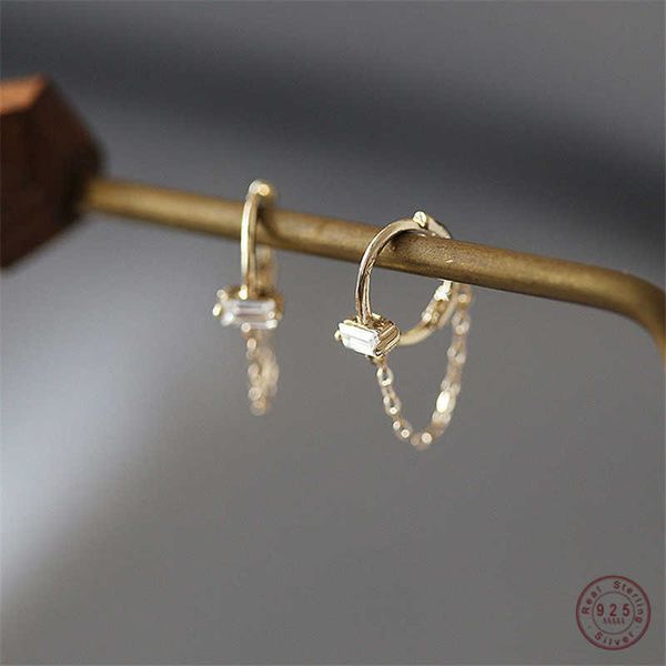 charm 925 sterling silver french simple square crystal chain earrings women light luxury temperament wedding party jewelry aa230327, Golden
charm 925 sterling silver french simple square crystal chain earrings women light luxury temperament wedding party jewelry aa230327, Golden