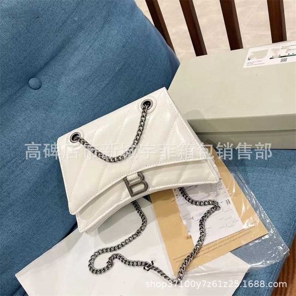 designer hourglass bag 2023 new heavy industry chain women's handbag elephant single-shoulder oblique straddle small square women
designer hourglass bag 2023 new heavy industry chain women's handbag elephant single-shoulder oblique straddle small square women