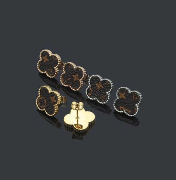 luxury designer branded v brown flower stud 316l stainless steel 18k gold rose silver women letter logo engrave love diamond earrings girls, Golden;silver
luxury designer branded v brown flower stud 316l stainless steel 18k gold rose silver women letter logo engrave love diamond earrings girls, Golden;silver