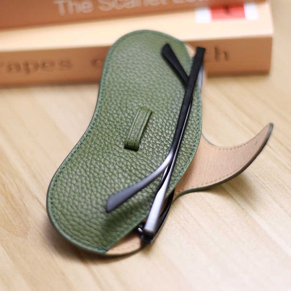 sunglasses cases bags original design genuine leather glasses bag fashion daily portable cowhide pocket eyeglasses cases sunglasses spectacl
sunglasses cases bags original design genuine leather glasses bag fashion daily portable cowhide pocket eyeglasses cases sunglasses spectacl