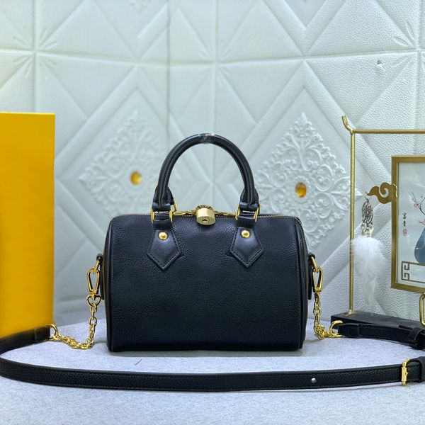 designer bag pillow handbag woman toron handle tote flower printing shopping purse embossed padlock 
designer bag pillow handbag woman toron handle tote flower printing shopping purse embossed padlock