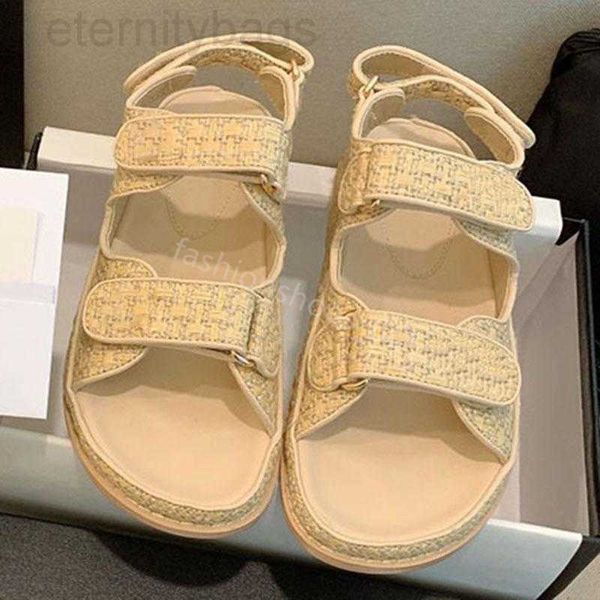 sandals designer women womens slides crystal calf leather casual shoes quilted platform summer beach slipper 35-42 with box and shopping bag, Black
sandals designer women womens slides crystal calf leather casual shoes quilted platform summer beach slipper 35-42 with box and shopping bag, Black