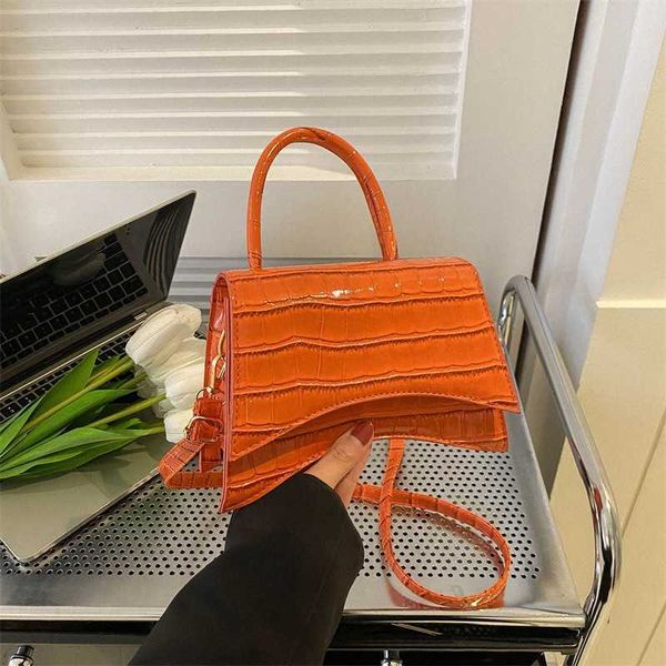 fashion handheld small bag women's 2023 new texture hourglass popular 2023 single shoulder crossbody
fashion handheld small bag women's 2023 new texture hourglass popular 2023 single shoulder crossbody