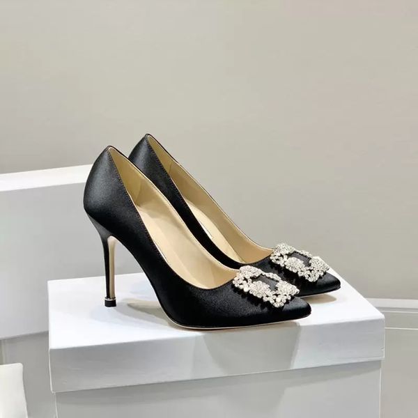 luxury summer hangisi women dress pumps shoes shiny satin crystal jewel buckle high stiletto heels perfect party wedding bridal eu35-43, Black
luxury summer hangisi women dress pumps shoes shiny satin crystal jewel buckle high stiletto heels perfect party wedding bridal eu35-43, Black