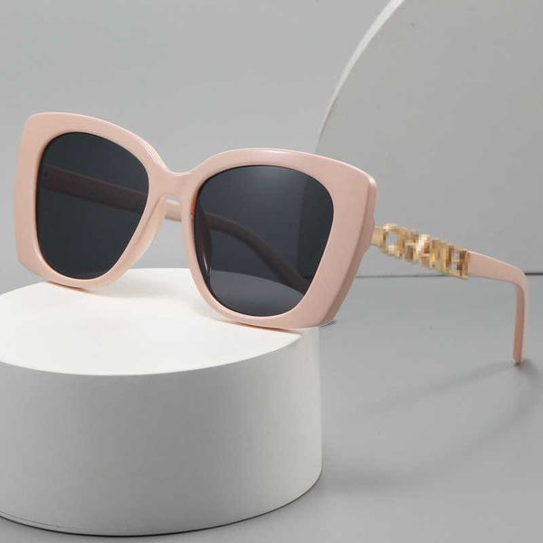 frames 2023 cross mirror large frame street p trend men and women driving sunshade uv resistant sunglasses 9379, White;black
frames 2023 cross mirror large frame street p trend men and women driving sunshade uv resistant sunglasses 9379, White;black